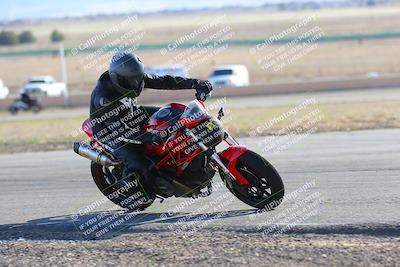 media/Feb-05-2023-Classic Track Day (Sun) [[c35aca4a42]]/Group 2/session 4 turn 4/